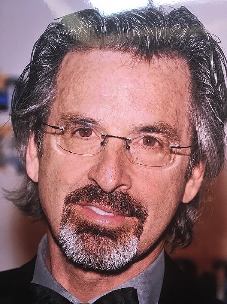 Family of actor Robert Carradine sues UCLA Regents over tragic hospital death