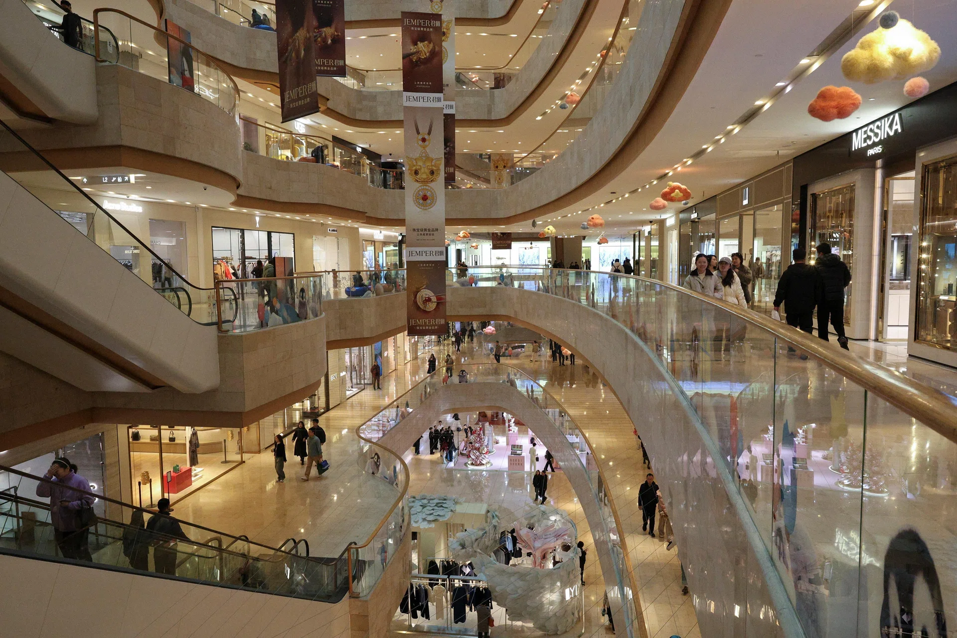 China luxury market forecast to rebound in 2026: Bain