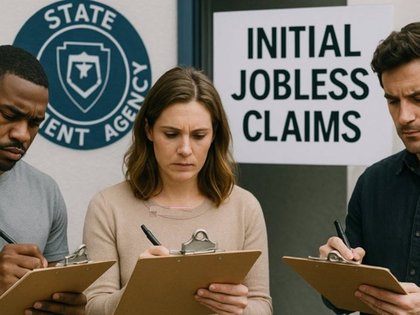 US initial jobless claims 209K vs 205K expected