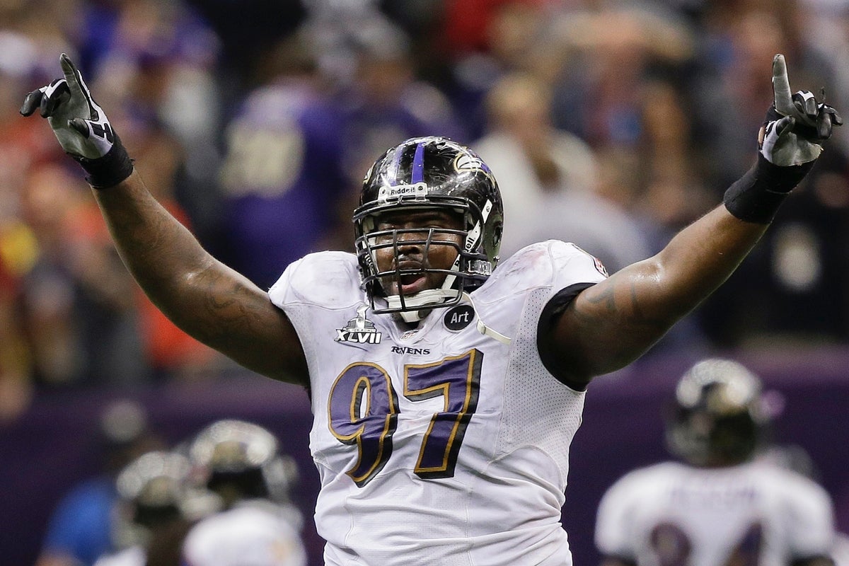 Tributes to NFL’s Arthur Jones as star dies age 39
