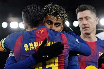 Gol y asistencia de Yamal llevan al Barcelona a los octavos de final de la Liga de Campeones