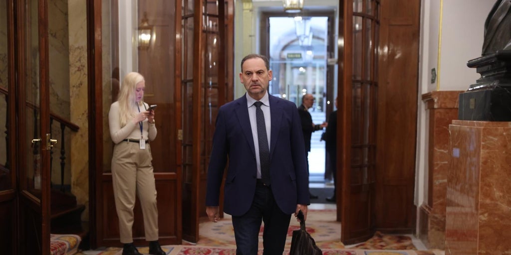 Ábalos se jubila y espera cobrar la pensión máxima de 47.000 euros al año