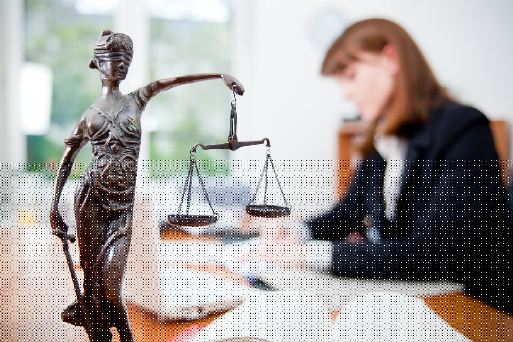 14:10 | RTLup | Das Familiengericht