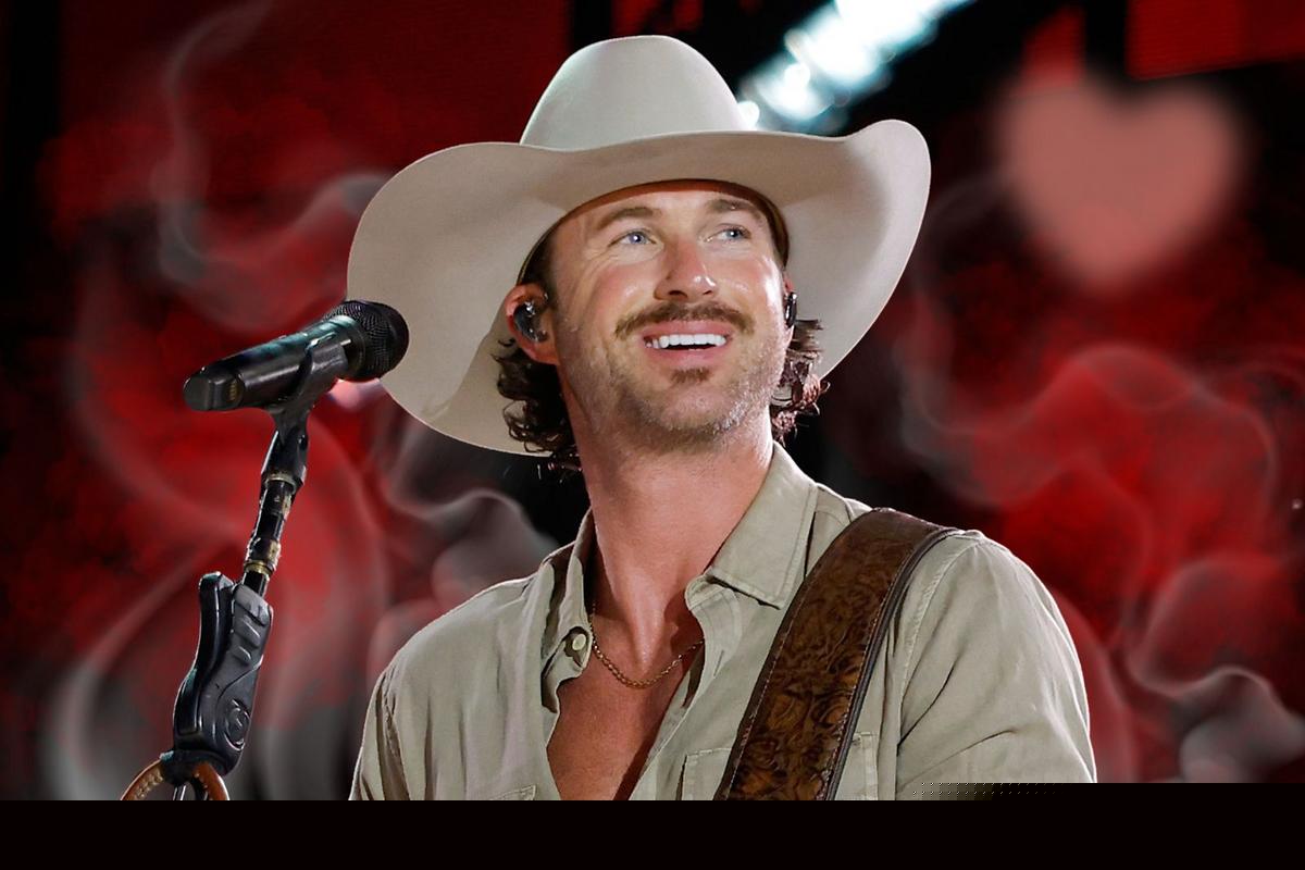 Riley Green Reveals His Favorite Country Song for Those Steamy Moments