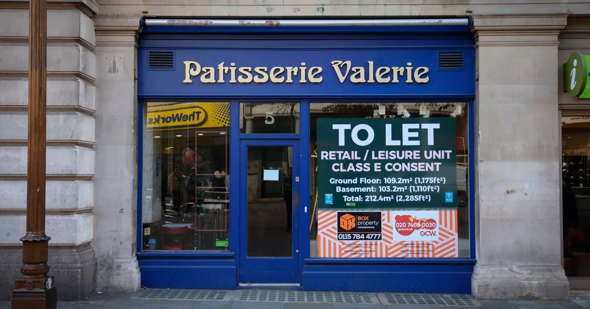 Shop in historic Nottingham building is still empty 18 months after cafe forced out