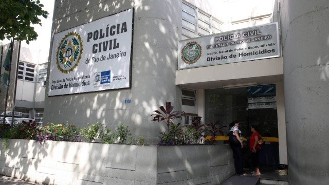 Mulher morre baleada no Catiri, em Bangu