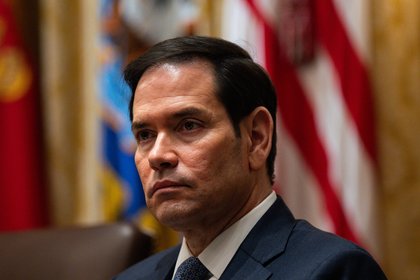É do interesse da Venezuela cooperar com os EUA, diz Rubio após ameaçar Delcy de ter mesmo destino de Maduro