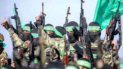 Israeli tank fire kills scores of Gazans
