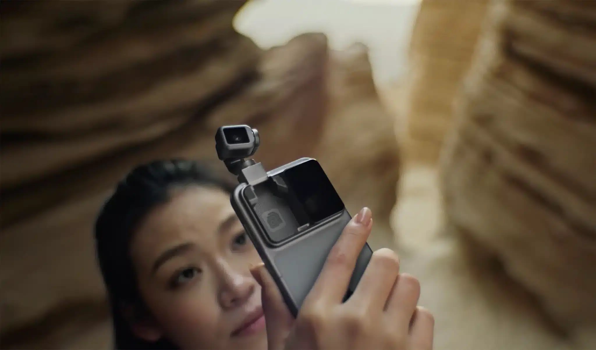 HONOR Robot Phone: el celular que mueve su cámara como un robot