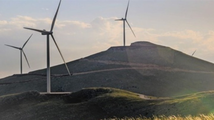 Greece to investigate the safety all wind farms after the big fire in Attica