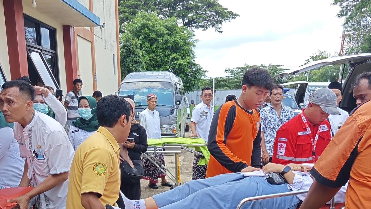 Keracunan di SMA 2 Kudus, Kronologi Murid Alami Mual Usai Santap Menu MBG sampai Ada yang Pingsan