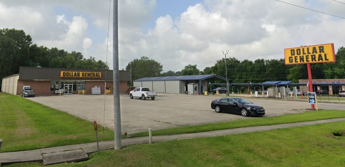 Dollar General Confirms Expanded Service in Smaller Towns