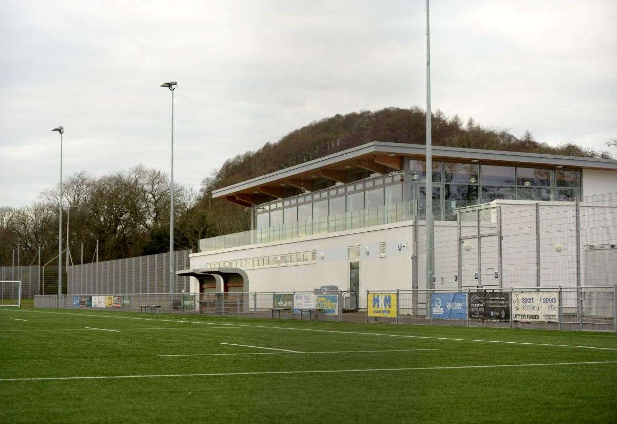 Highland Rugby Club apply for funding for Highlands and Islands first