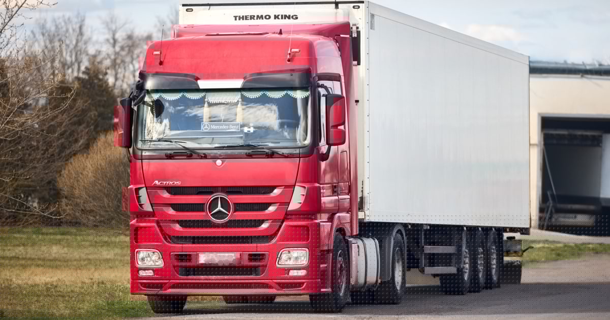 Brandgefahr - Daimler Truck ruft mehr als 131.000 Lkw zurück