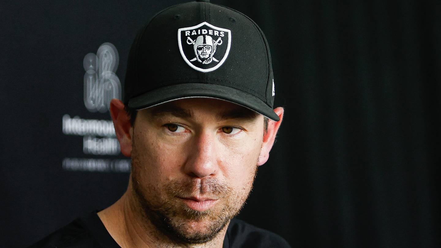 Raiders Training Camp Report 12: Kubiak Lays Down the Law