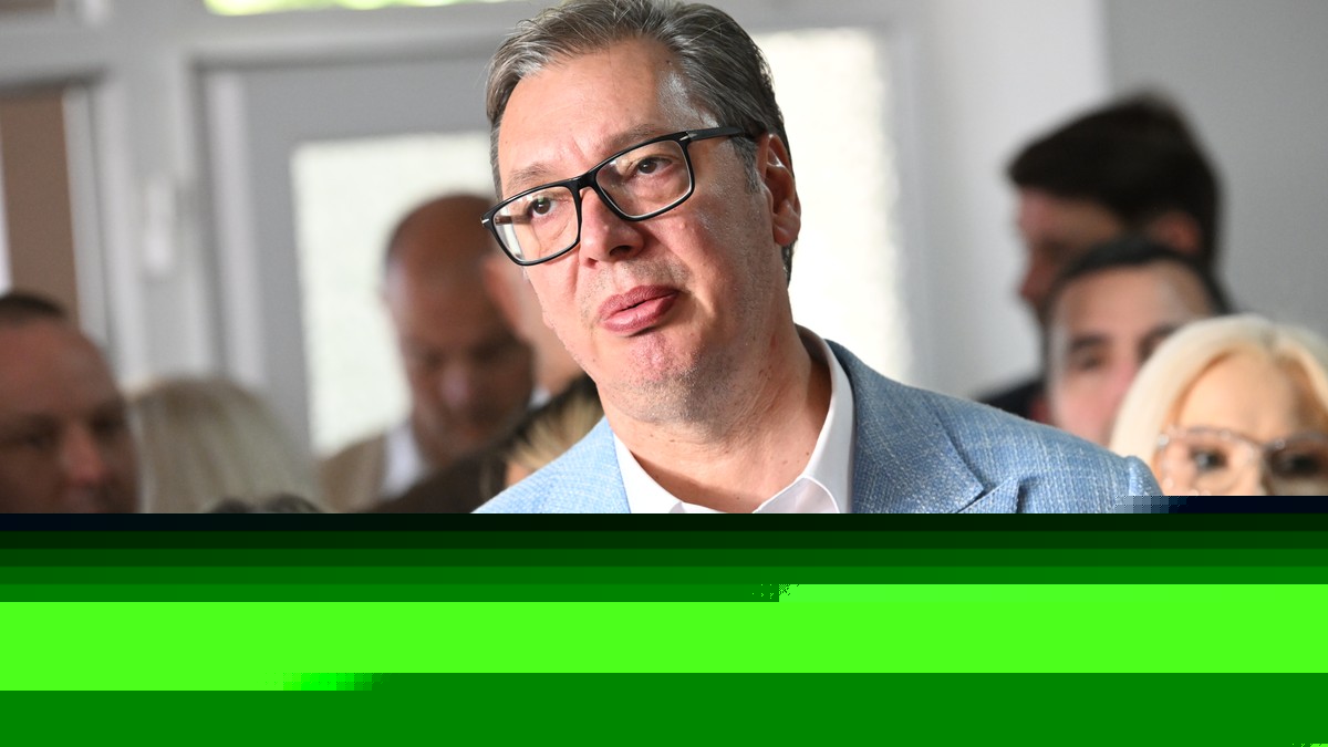 "HRABRI SINOVI NAŠE ZEMLJE, SREĆNO!" Vučić čestitao Dan rudara: Slava svima koji grade temelje naše privrede, duboko u zemlji, daleko od svetlosti dana!