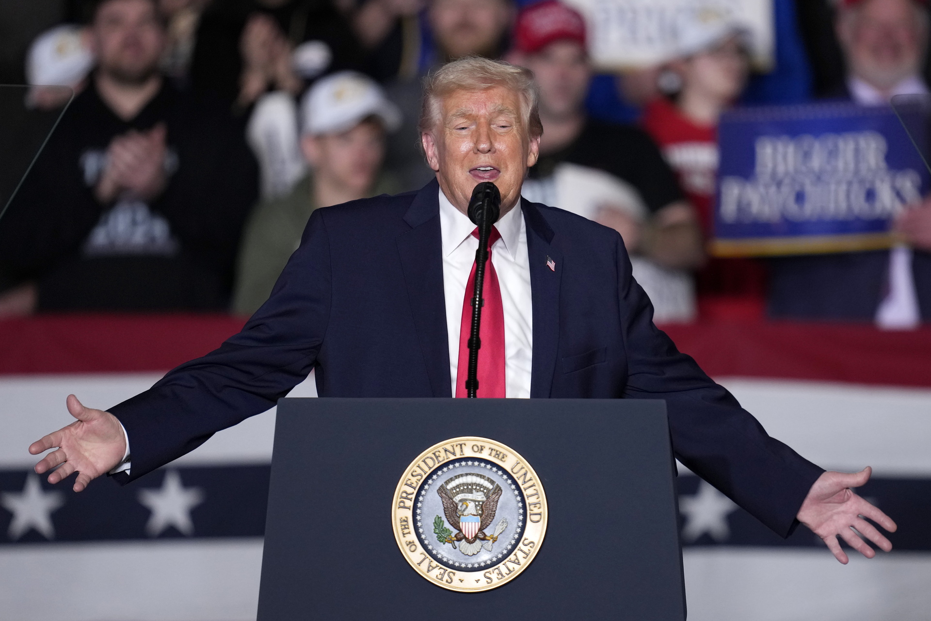 Trump reconoce 'productiva' llamada con Sheinbaum; preparan reuniones en México y EU