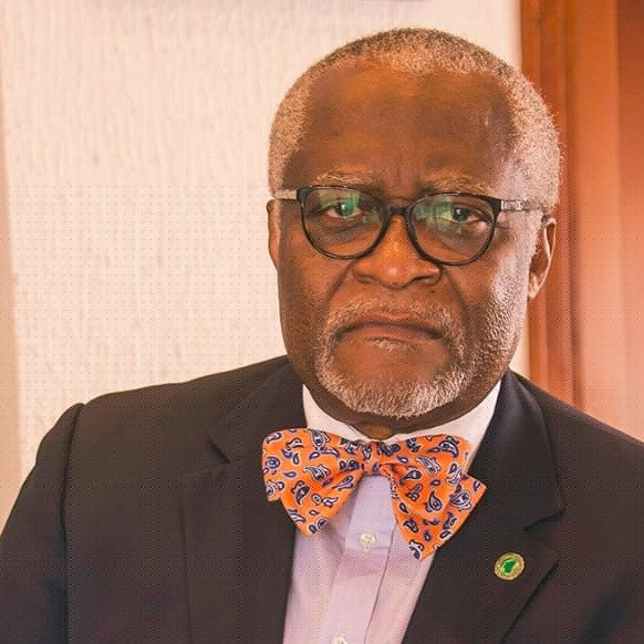 - Biya absent depuis 2 mois : Akere Muna hausse le ton