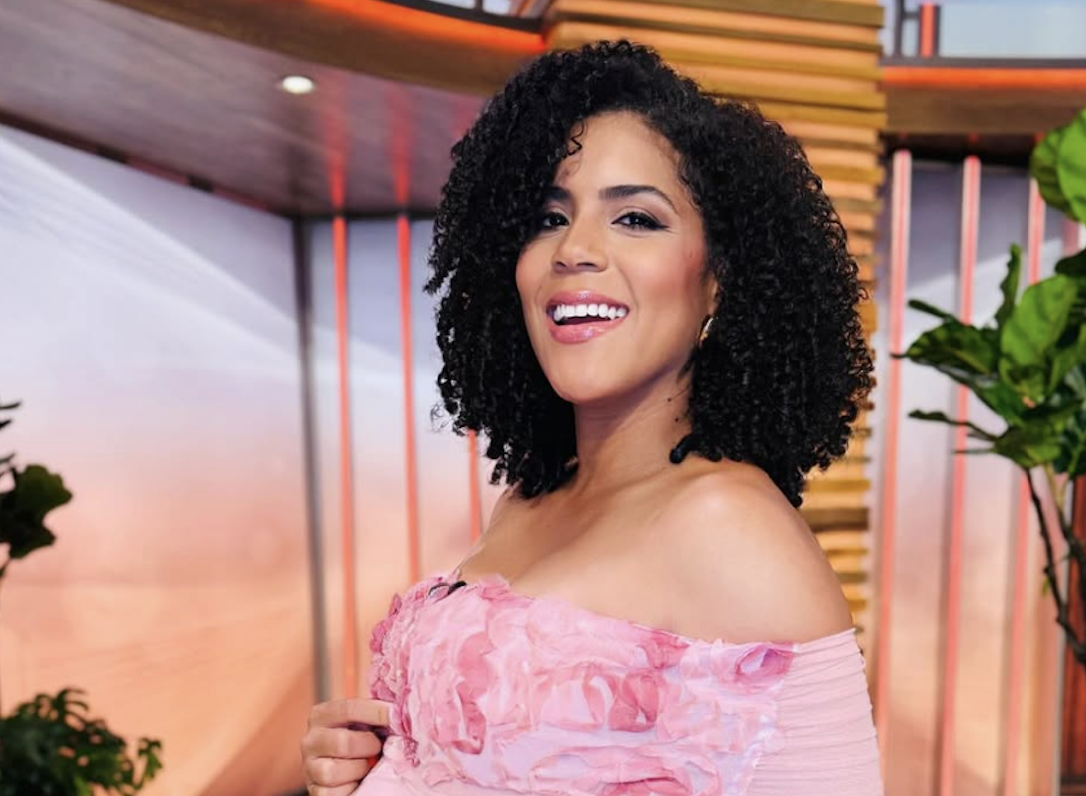 Francisca presenta a su bebé Raffaella y habla de su vida con ella