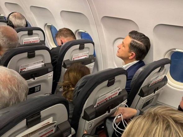 Pierre Poilievre spotted flying economy to Calgary: 'MAN OF THE PEOPLE'