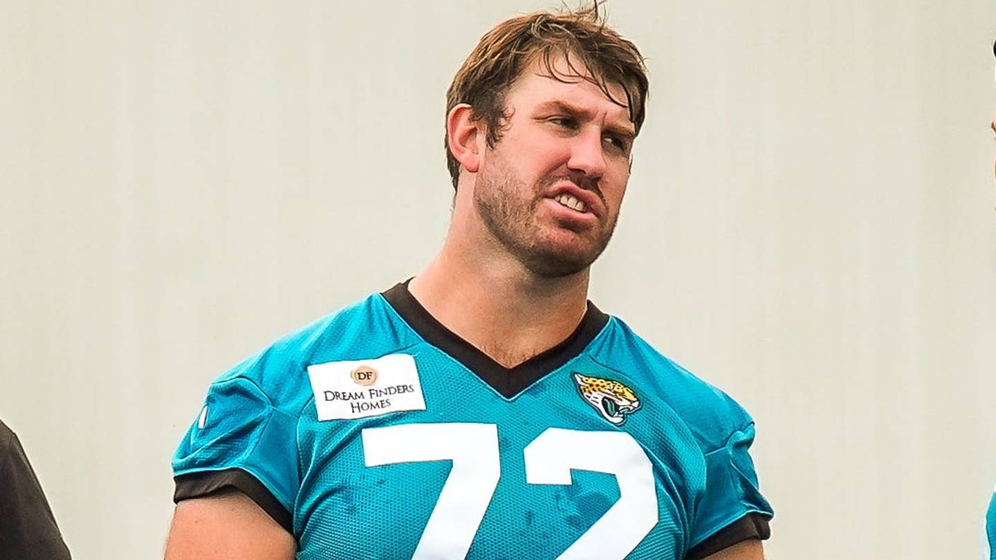 Jaguars' latest roster move could be a troubling sign for Walker Little's health