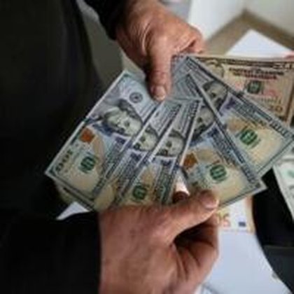 What's behind Trump's risky cheap dollar dalliance?