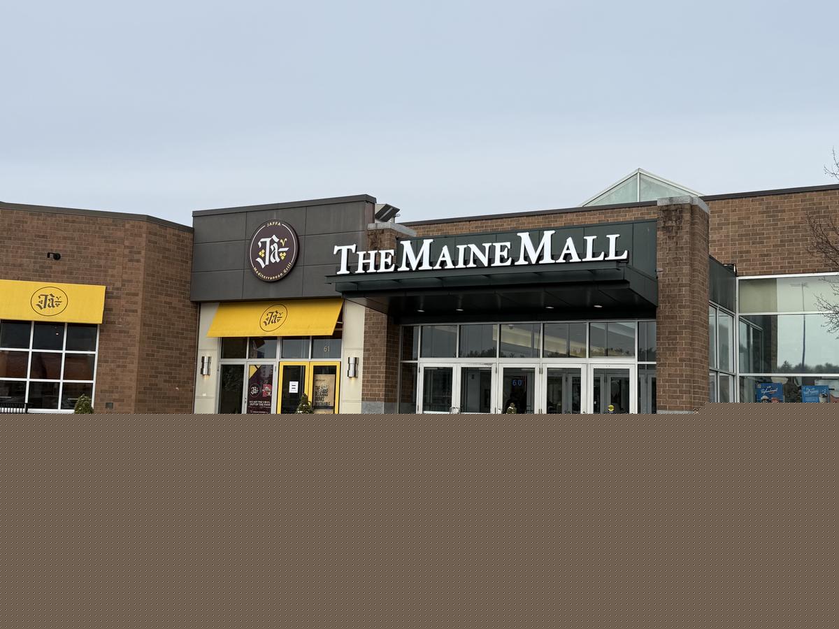 Starbucks is Returning to The Maine Mall in South Portland