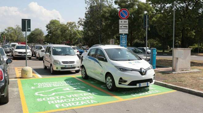 Brescia perde il car sharing: E-Vai sospende il servizio dal 1° settembre