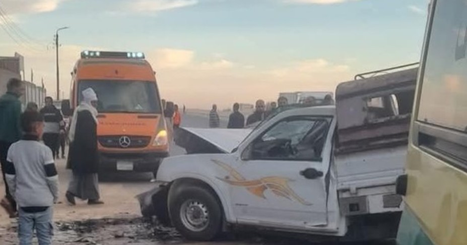 VIDEO/ Tragjedi në Egjipt, përplasen dy kamionë me punëtorë bujqësorë, 18 viktima