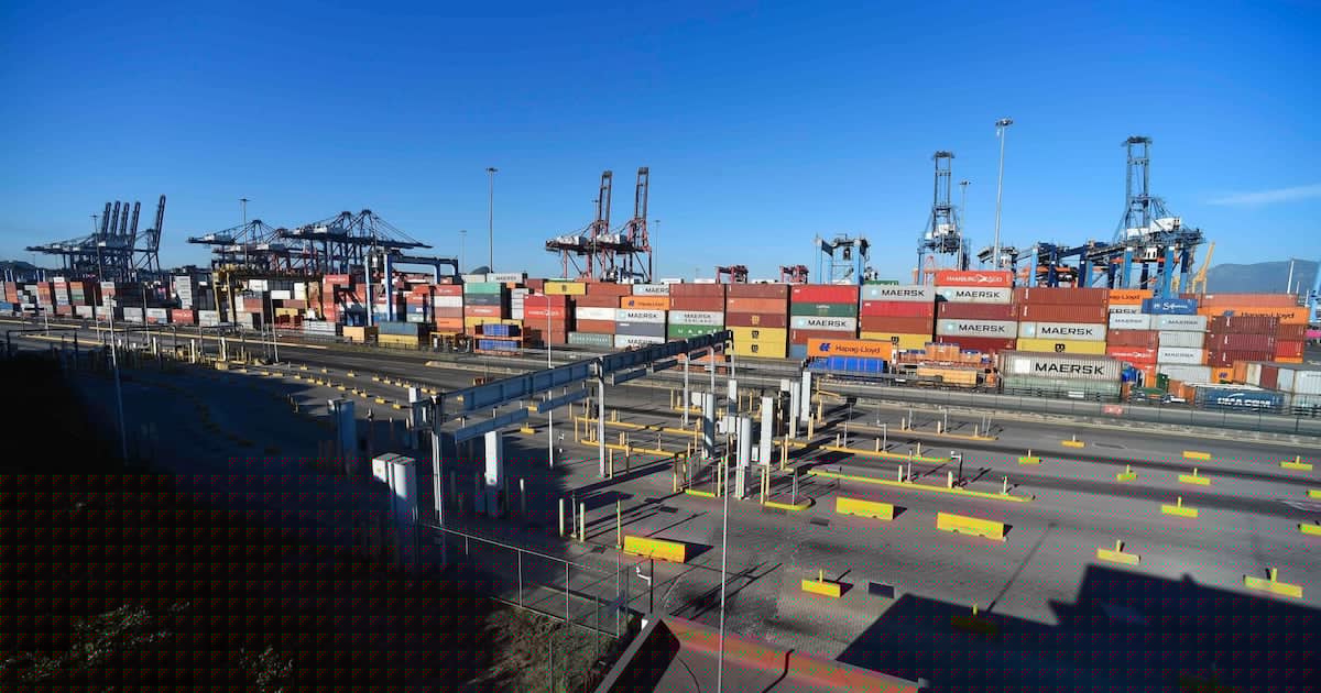 Exportaciones de México hacia EU tocan récord a mitad del año: Suman 298.2 mil millones de dólares