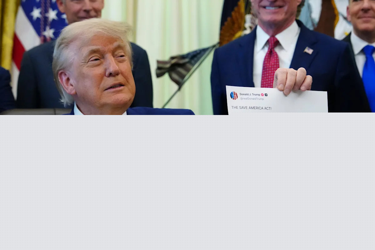 Trump stands to profit off US policy announcements by selling fast access to his social media posts
