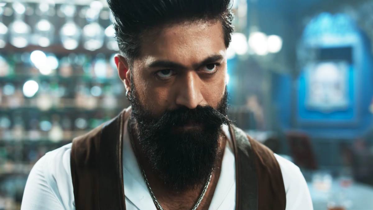 Toxic Trailer X & Reddit Review: Yash Delivers The ‘Father Of All Trailer,’ & ‘There Will Be A Kiara Advani Before & After Toxic’ – Fans Can’t Believe What They Saw!