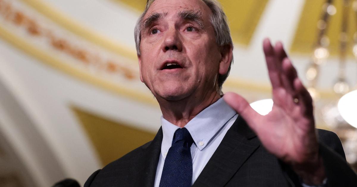 US senators move to rebuke China over Tibet