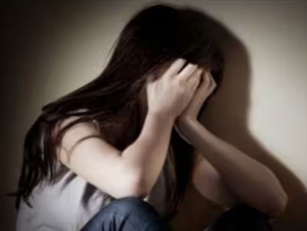 मोहाली में छात्रा से 48 घंटे में 2 बार गैंगरेप:बेहोशी की हालत में फेंका, फ्रेंडशिप से मना किया था; पर्ची में आरोपी का नाम-मोबाइल नंबर मिला