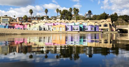 This Scenic Beach Town In California Is Perfect For Stress-Free Day Trips