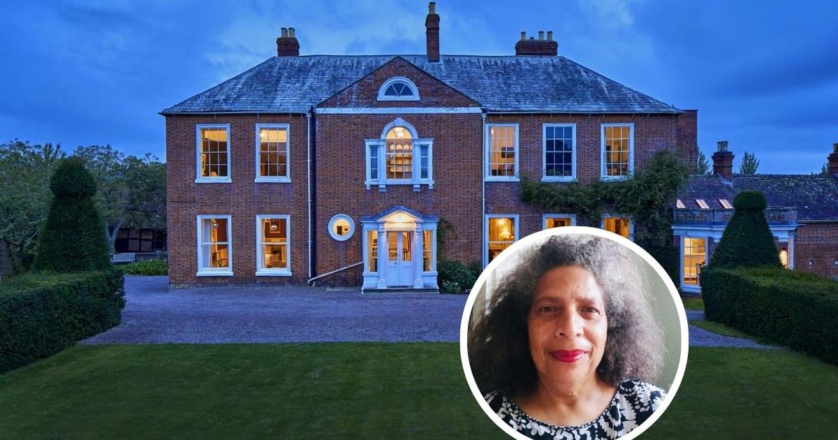 'Depressing': Owners of country house café struggling to reopen due as costs rise