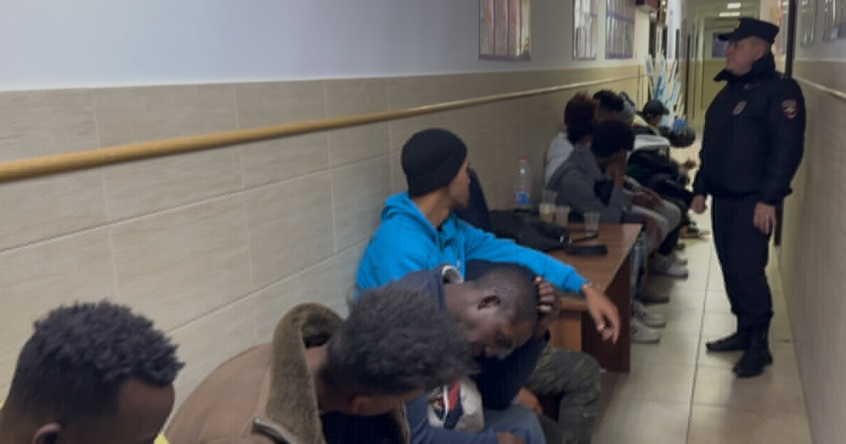 19 Cuban Nationals Deported from Russian Region in 2025