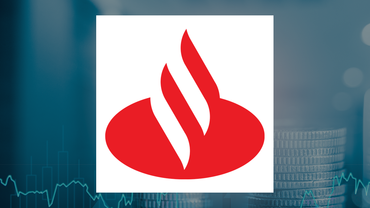 Robson De Souza Rezende Sells 39,874 Shares of Banco Santander Brasil (NYSE:BSBR) Stock