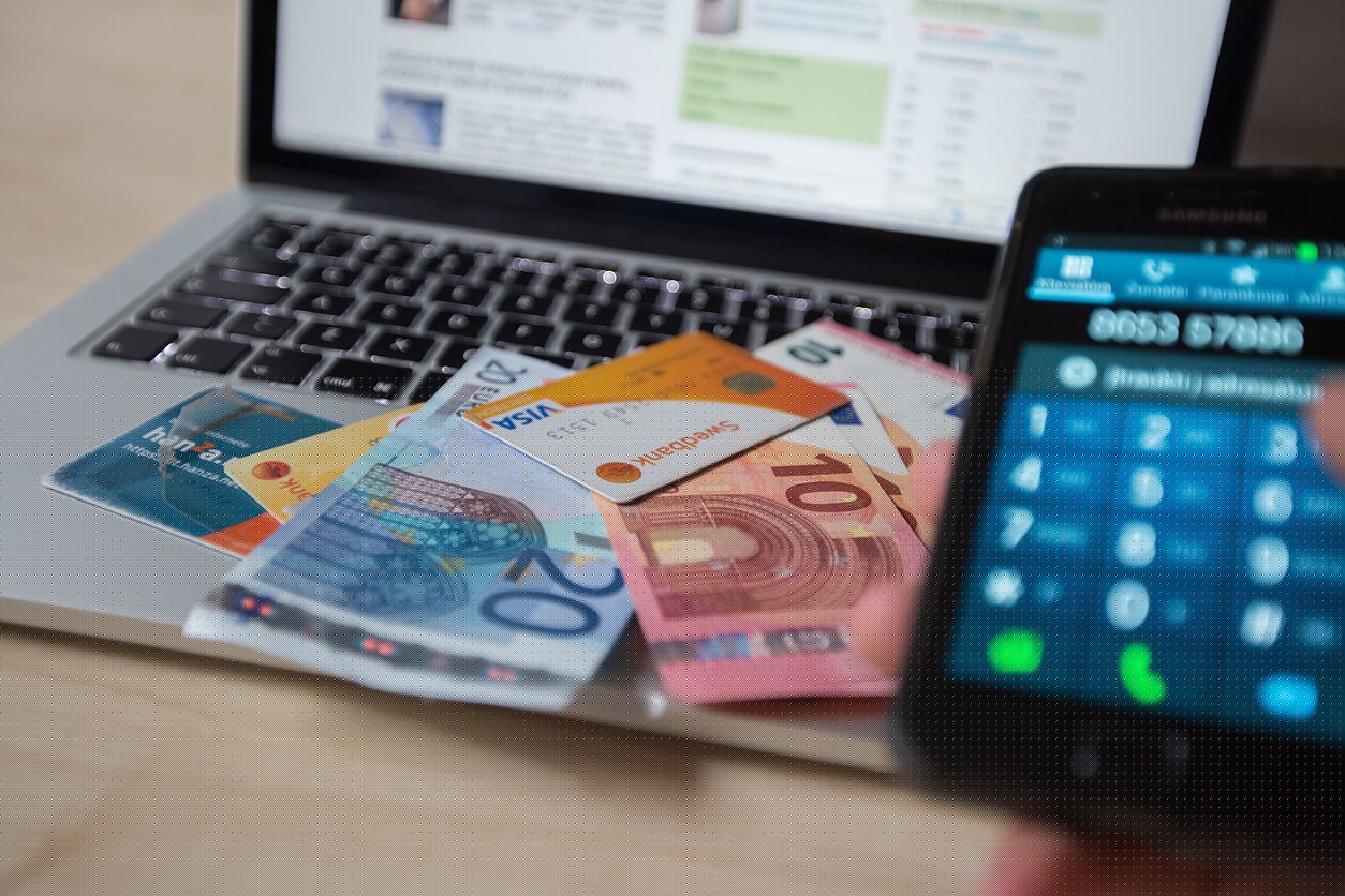 Sukčiai iš Vilkaviškio rajono įmonės išviliojo 48 tūkst. eurų