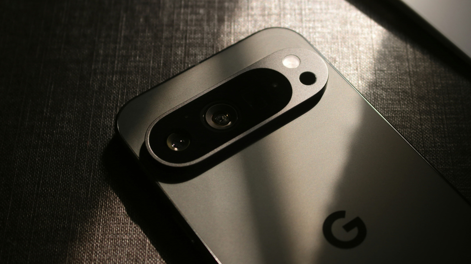 Google Says Pixel Battery Drain Is Fixed. Users Aren’t So Sure.