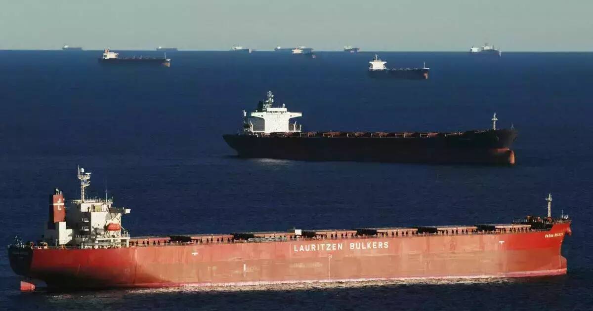 Shock Treasury analysis predicts coal exports will halve in five years