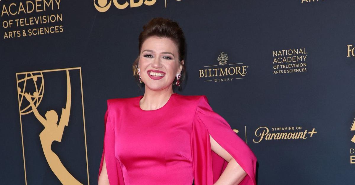 EXCLUSIVE: Kelly Clarkson Pokes Fun At NBC's Strict New HR Rules