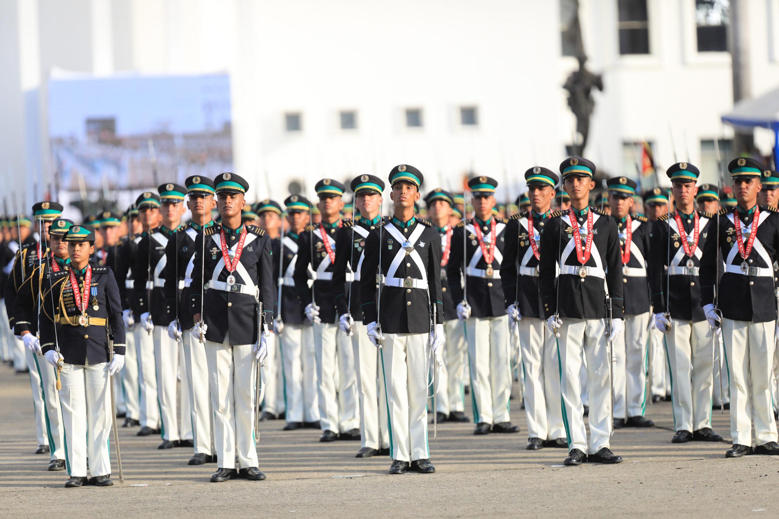Ejecutivo Nacional relanza Misión Negro Primero para asistir familia militar