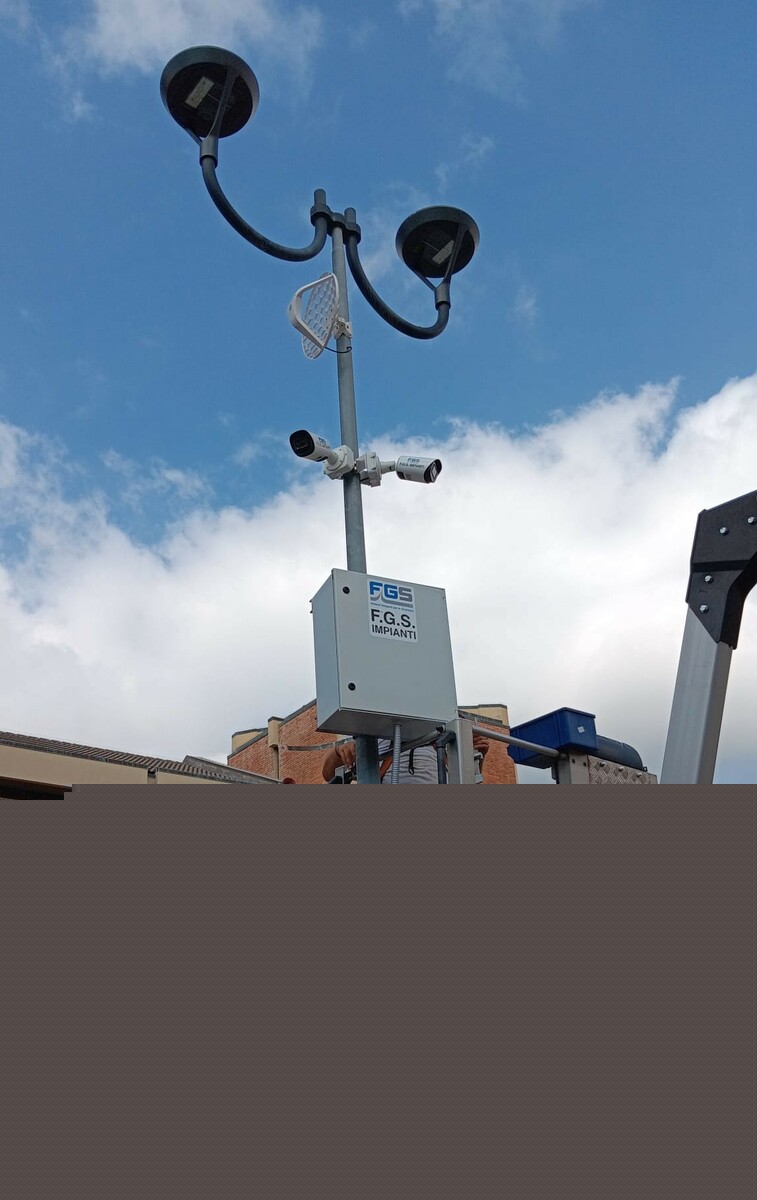 Andora rafforza la videosorveglianza: quattro nuove telecamere tra piazza Santa Maria e pista ciclopedonale
