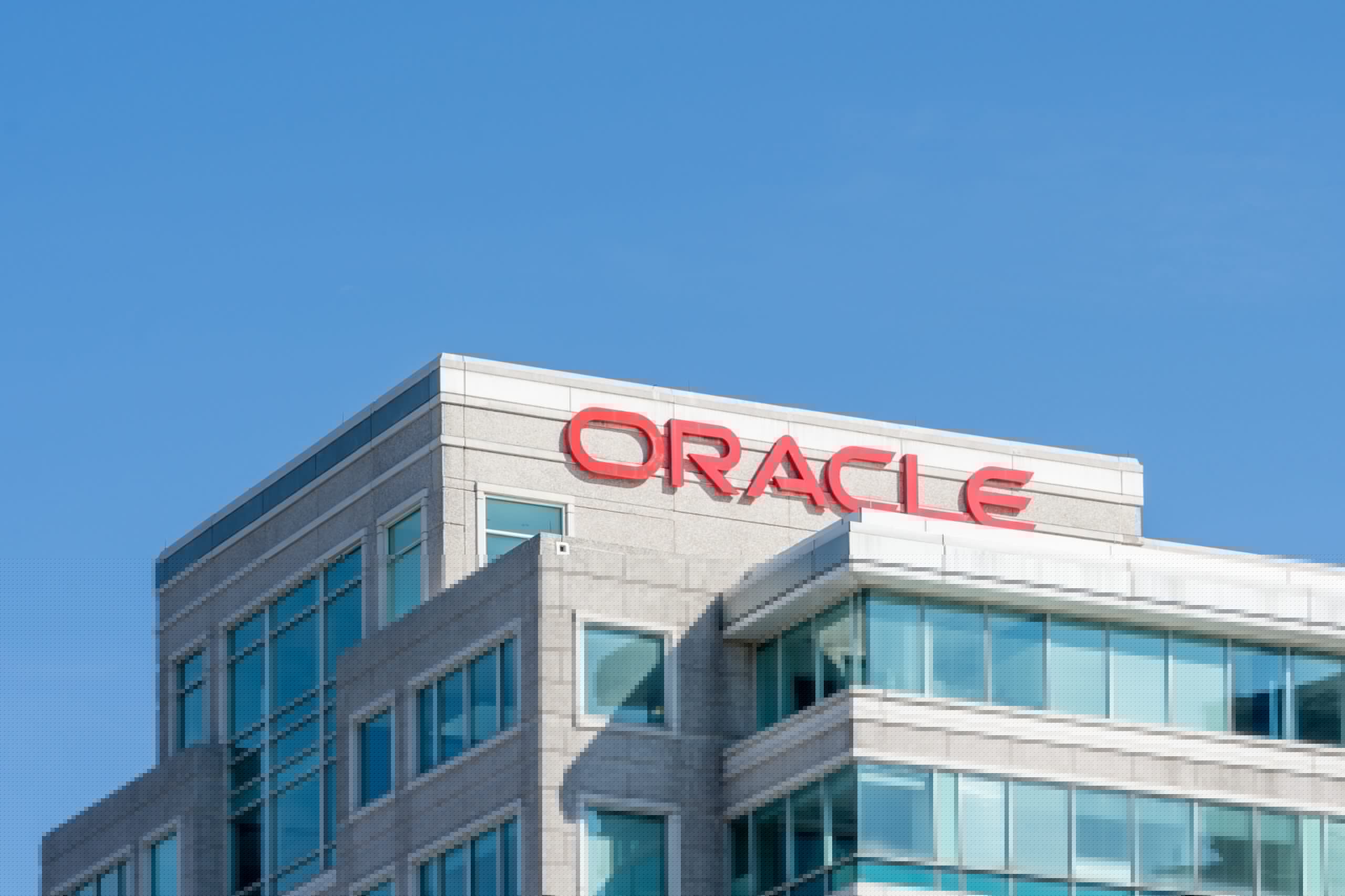 Oracle (ORCL) Stock Plunges 26% Amid Fresh Layoffs to Finance Massive AI Expansion