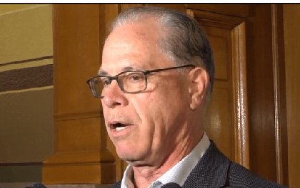 Indiana Governor Mike Braun Praises Work of First Responders During Winter Storm