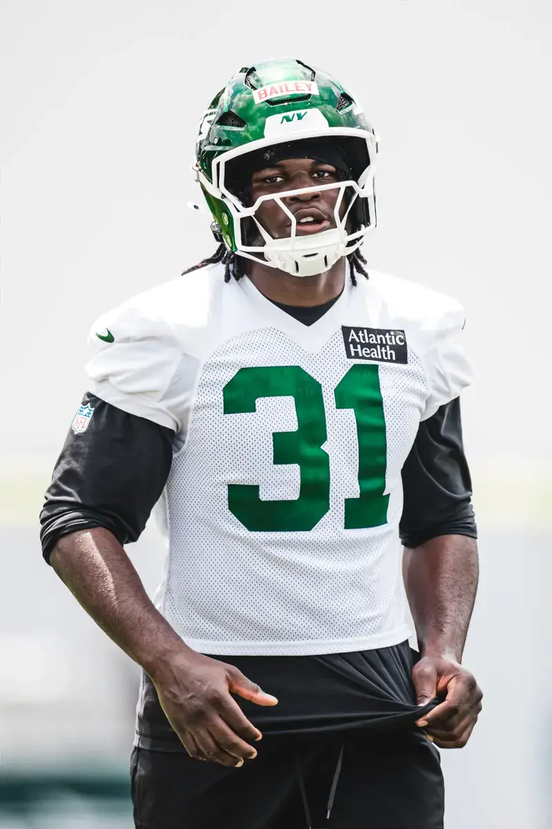 Jets Training Camp Report: David Bailey Steals the Show on Day 2