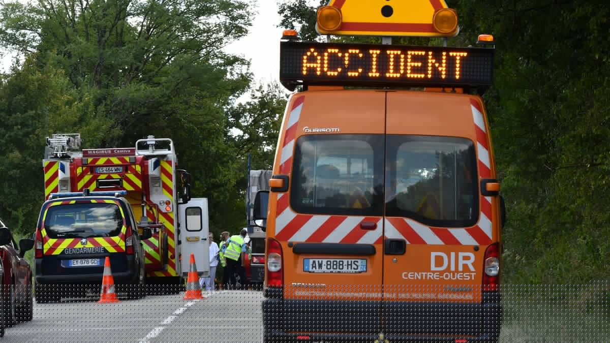 Une femme de 70 ans meurt percutée par un camion sur un passage piéton, une enquête ouverte