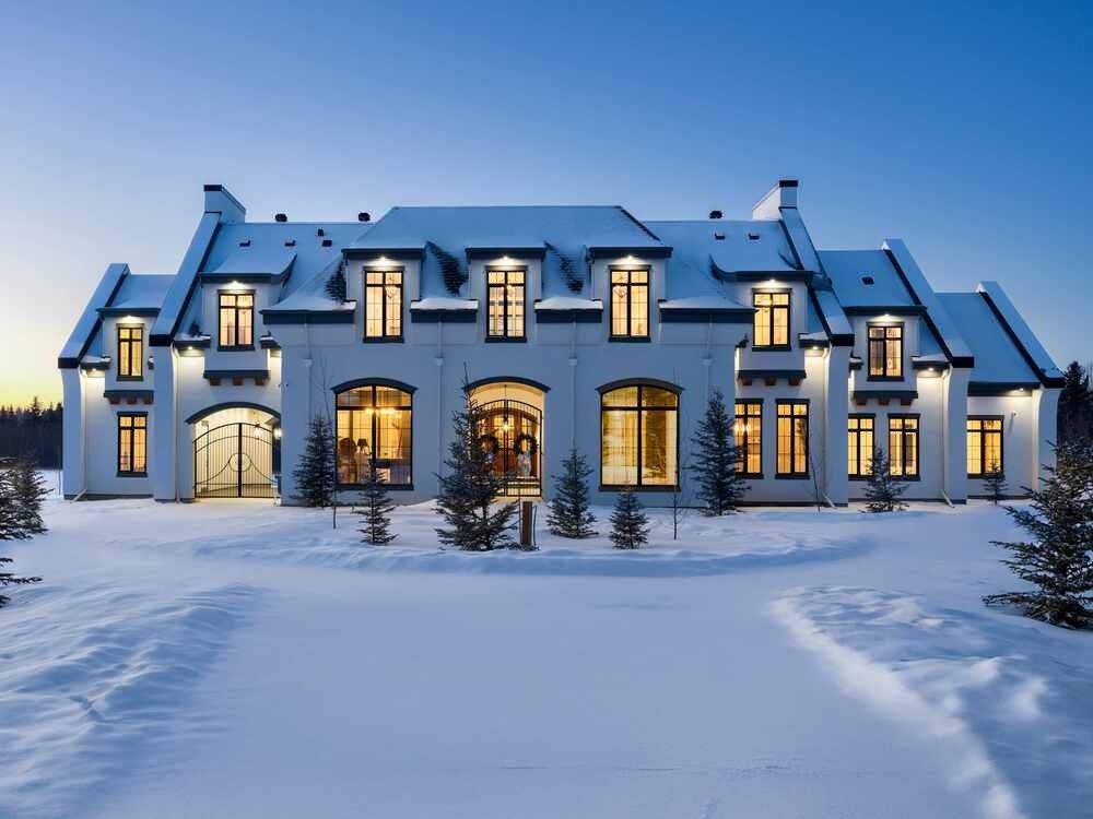 More head offices stimulates Calgary's ultra-luxury market