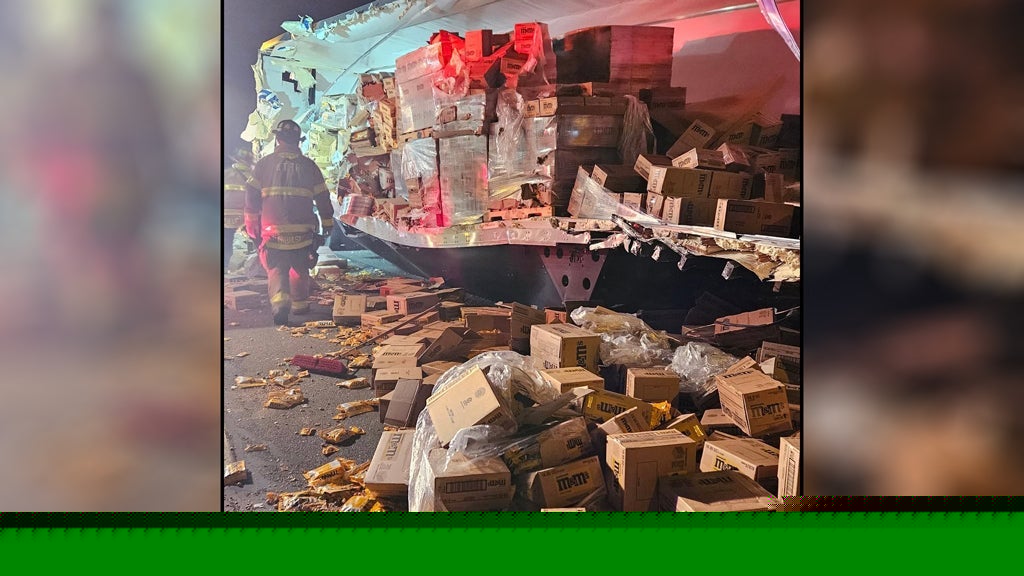 Candy Crush: M&M’s Spill Blocks Interstate After Big Rigs Crash in New Jersey
